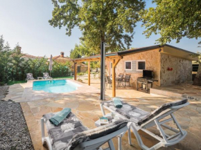 Holiday House Ana & Marina with private Pool and garden